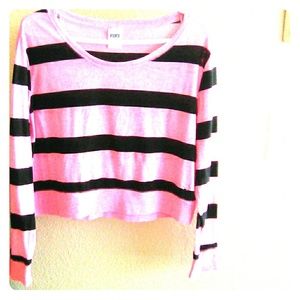 PINK Victoria's Secret Long Sleeve Crop Top